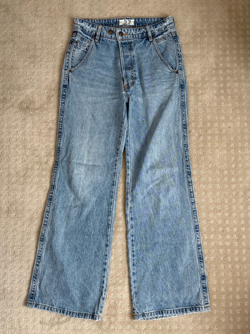 Free People We the Free 100% Cotton Jeans Wide Straight Leg Size 27 Medium Wash - Picture 1 of 11